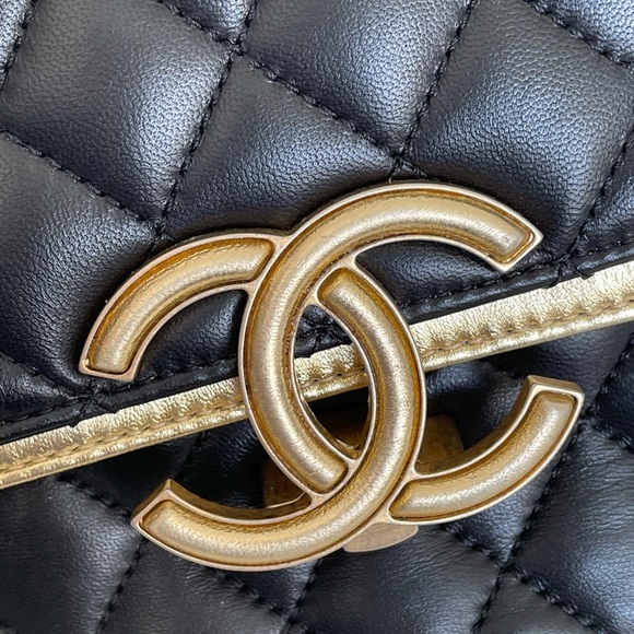 Chanel Bag - Picture 15 of 15